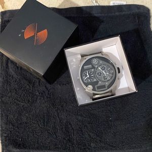 Brand New Mens Watch | Lifestyle influencer